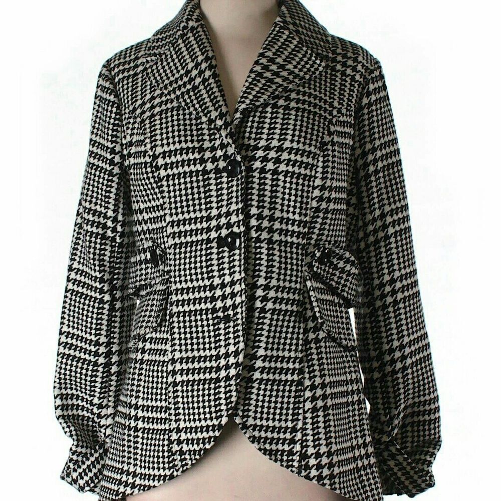 Houndsthooth Coat